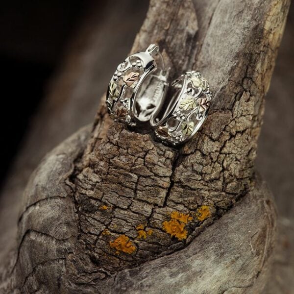 MRL01614-facebook-600x600 Sterling Silver Earrings with Black Hills Gold Leaves