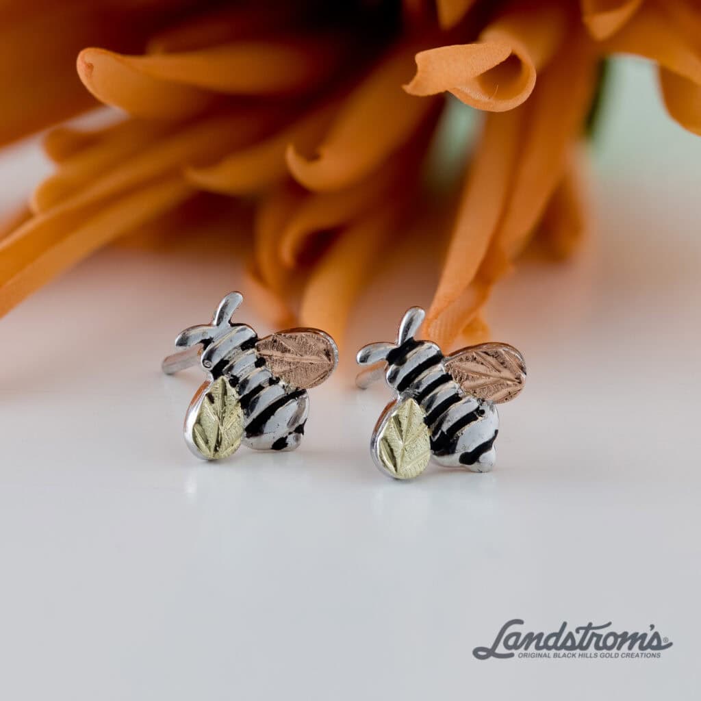 bee-earrings-banner Home